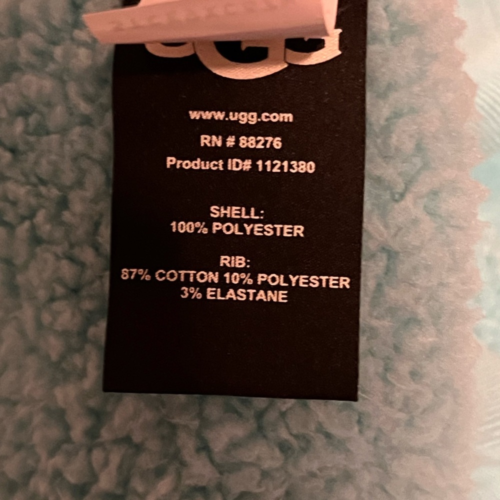 UGG NWT AUTHENTIC LOYRA SHERPA LAGUNA SOFT DROP SHOULDER SLEEVES WARM HO… - Picture 17 of 17
